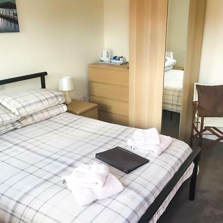 Cherish End Guest House ダンスタブル エクステリア 写真